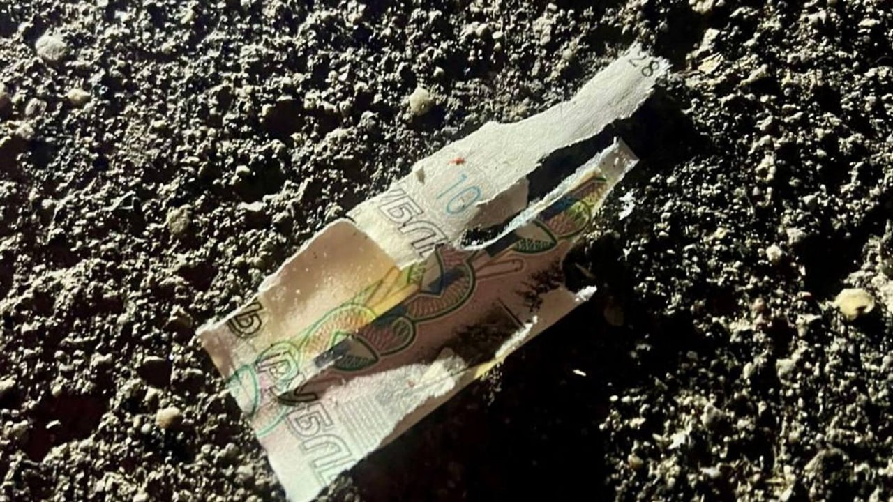 Российских школьников призывают не поднимать подозрительные предметы на улицах