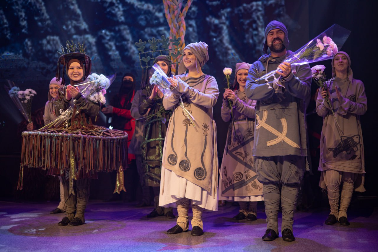 Ансамбль «Дальний Восток» Хабаровской филармонии успешно представил Хабаровский край в 5 регионах страны Ансамбль «Дальний Восток» Хабаровской филармонии успешно представил Хабаровский край в 5 регионах страны