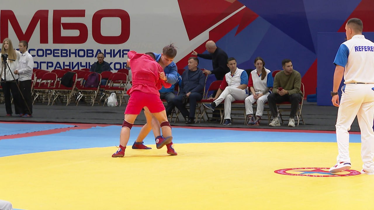 Владимир Путин поздравил самбистов, ветеранов спорта, участников и организаторов Дня самбо