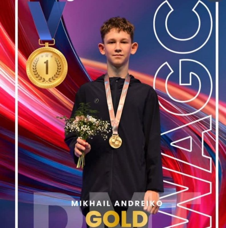 Михаил Андрейко завоевал золото Первенства мира по прыжкам на батуте