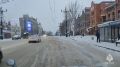 Спасатели МЧС России ведут мониторинг дорожной обстановки во время снегопада