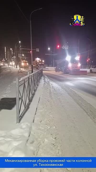 Ночная очистка дорог от снега