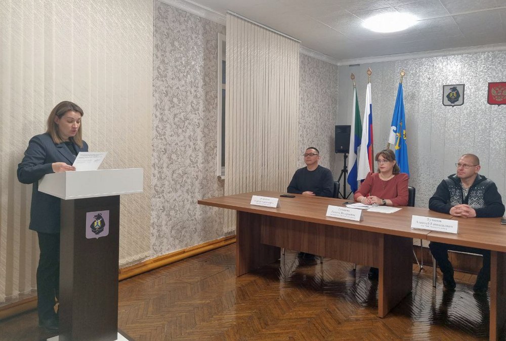 Первое организационное заседание территориальной избирательной комиссии Охотского района состава 2025-2030 г.г Первое организационное заседание территориальной избирательной комиссии Охотского района состава 2025-2030 г.г