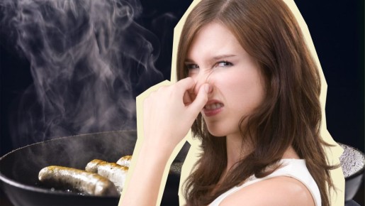 Запах гари исчезнет как по волшебству: поможет этот «бабушкин» метод