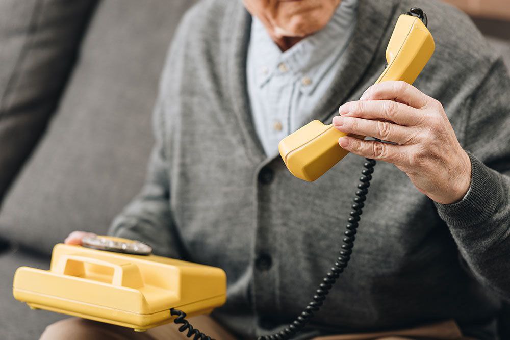 В Комсомольском районе сотрудники полиции возбудили уголовное дело по факту мошенничества
