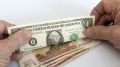 Финансист раскрыл судьбу долларовых вкладов россиян