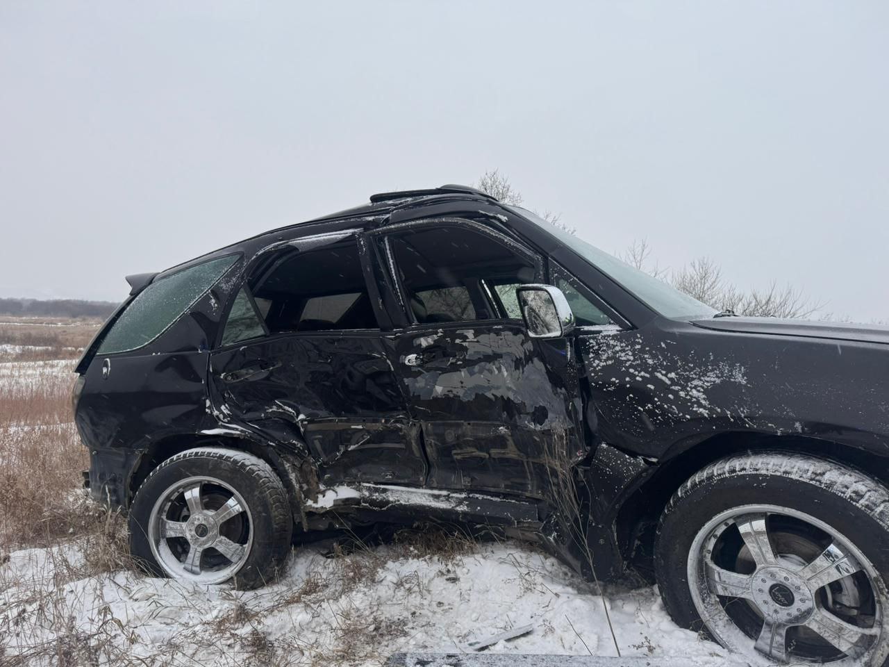 Три человека пострадали в серьезном ДТП под Комсомольском Три человека пострадали в серьезном ДТП под Комсомольском