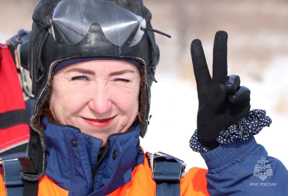 Отличных и безопасных выходных Вам желает операционная медицинская сестра ПСО (с.Ракитное) ОЛЬГА СИЗОНЕНКО