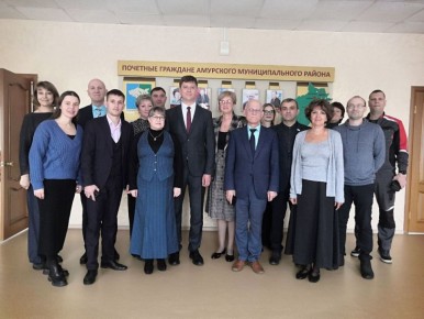 Состоялось первое организационное заседание территориальной избирательной комиссии Амурского района состава 2025-2030 г.г