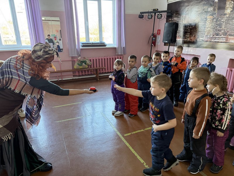 От дошкольников до студентов: Госавтоинспекция проводит профилактические мероприятия в районах От дошкольников до студентов: Госавтоинспекция проводит профилактические мероприятия в районах