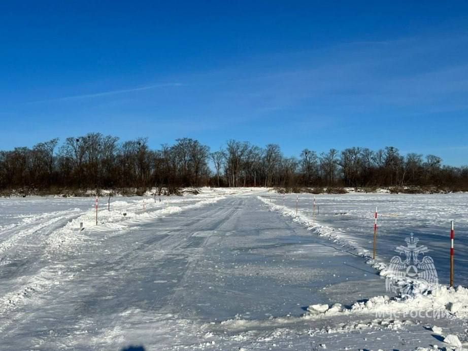 Первая ледовая переправа запущена в Аяно-Майском районе
