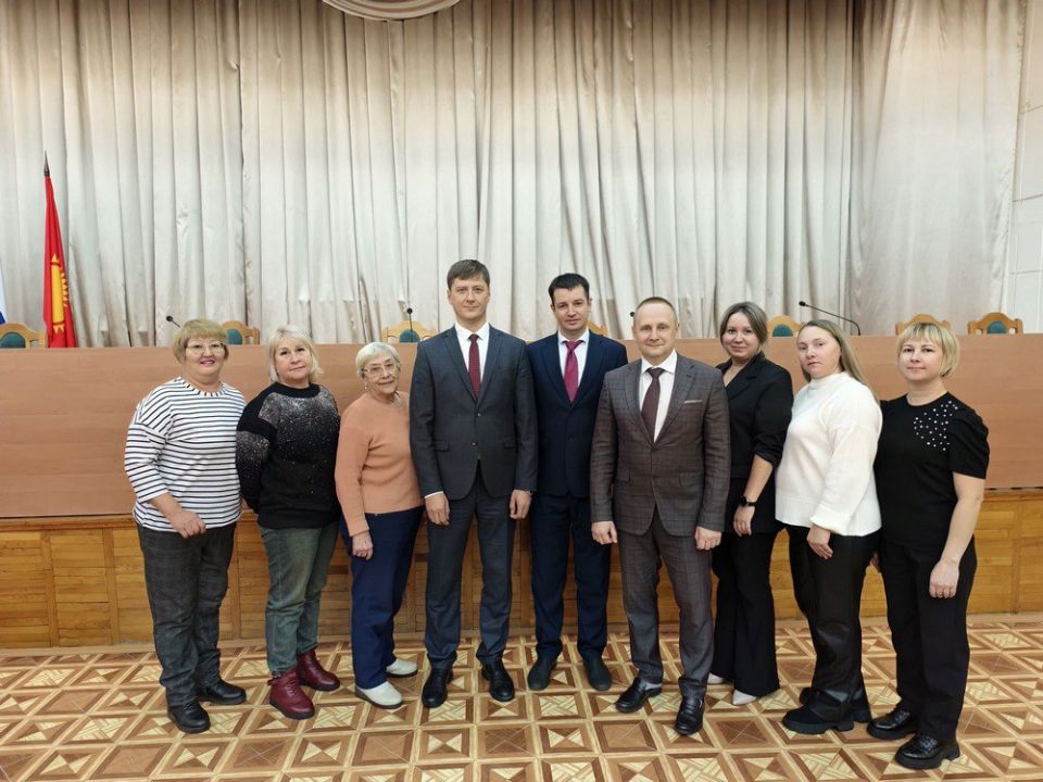 На первом заседании территориальной избирательной комиссии Солнечного района нового состава избран руководящий состав ТИК