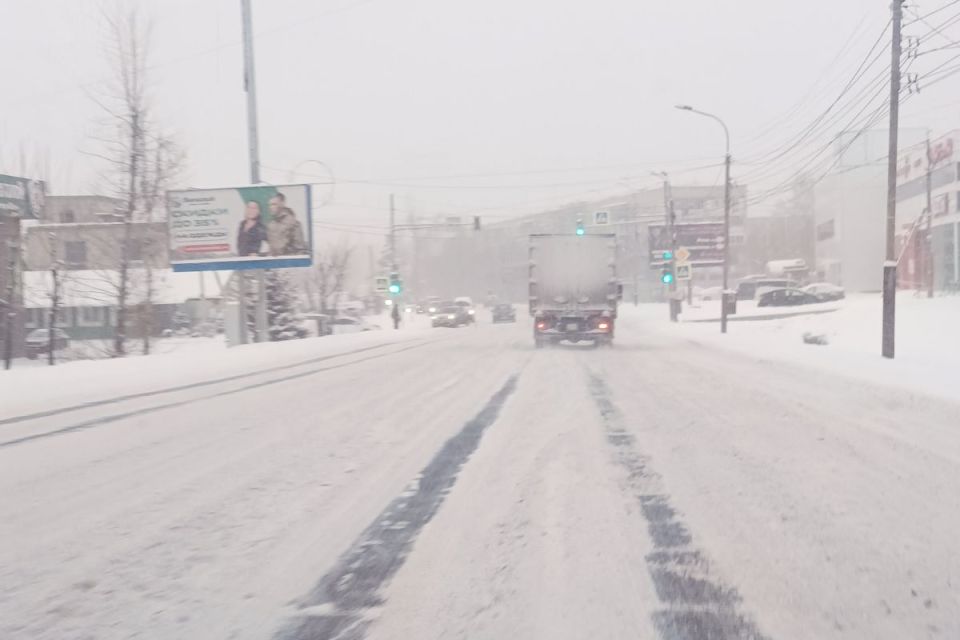 Снегопад и усиление ветра до 14 м/с ожидаются в Хабаровском крае 27-28 ноября
