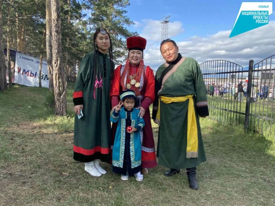 Восемнадцать земских работников культуры приступили к работе в Хабаровском крае