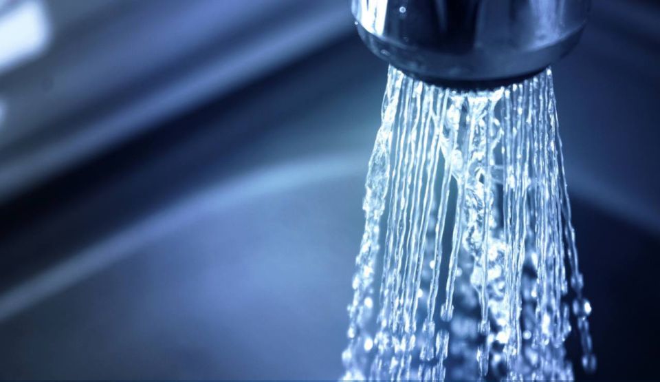 «Перерасчет 5 тыс. жителям»: прокуратура проверила качество подаваемой воды в с. Тополево