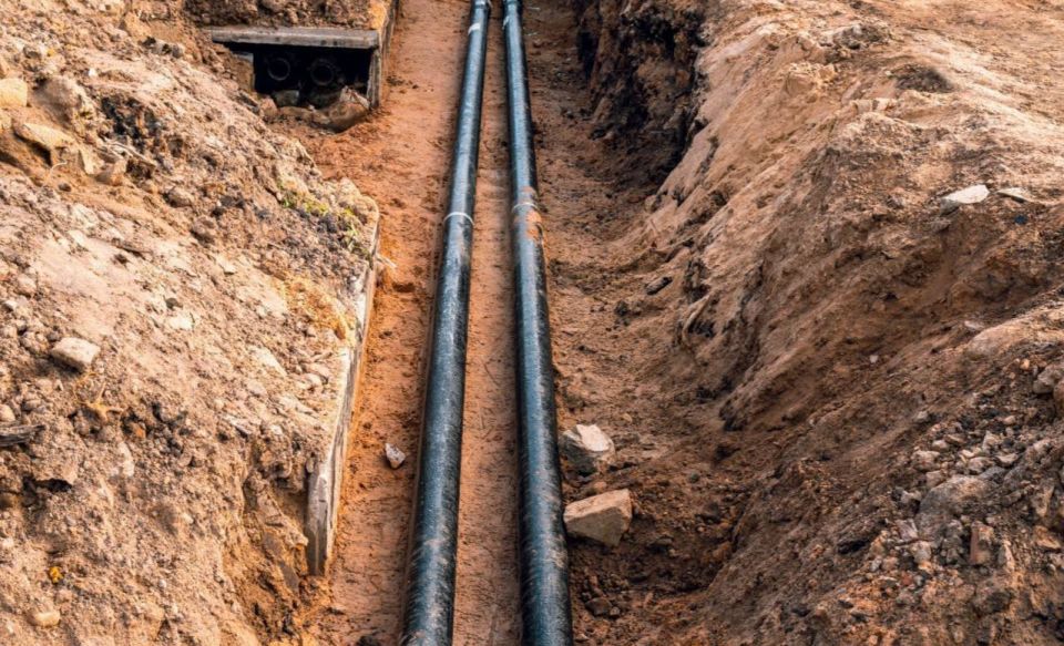 В Солнечном районе по иску прокурора суд обязал администрацию принять в собственность бесхозяйный объект коммунального назначения