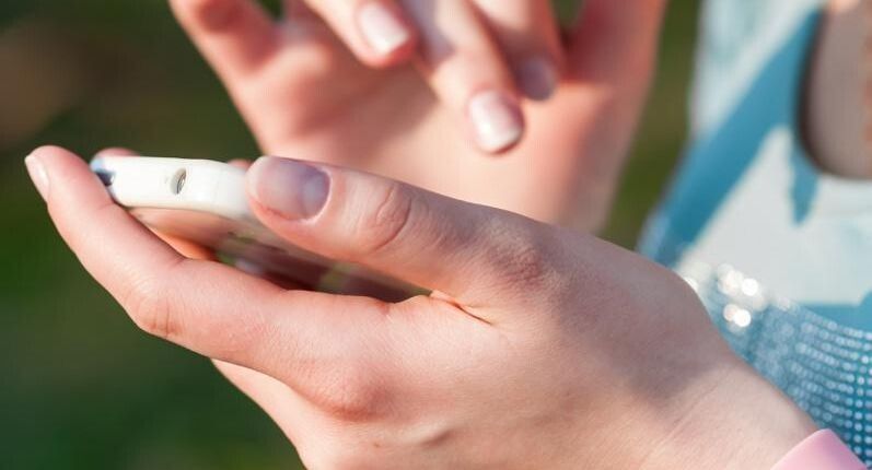 Госдума обсуждает штрафы за рассылку непрошеных интимных фото