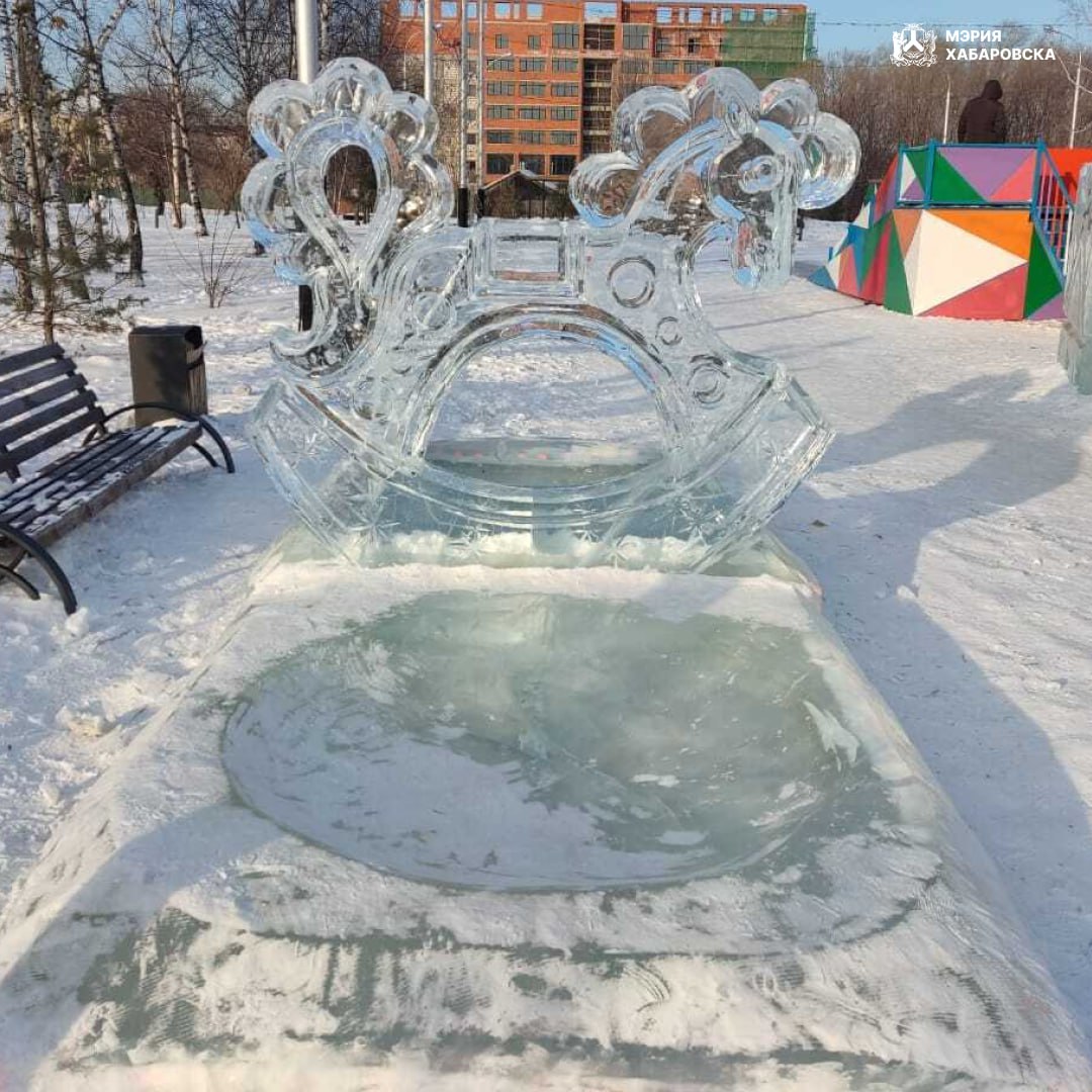 Спешим обрадовать жителей Железнодорожного района: по вашим многочисленным просьбам, в этом году на Новогоднем городке появится каток и две двойные ледовые чаши Спешим обрадовать жителей Железнодорожного района: по вашим многочисленным просьбам, в этом году на Новогоднем городке появится каток и две двойные ледовые чаши