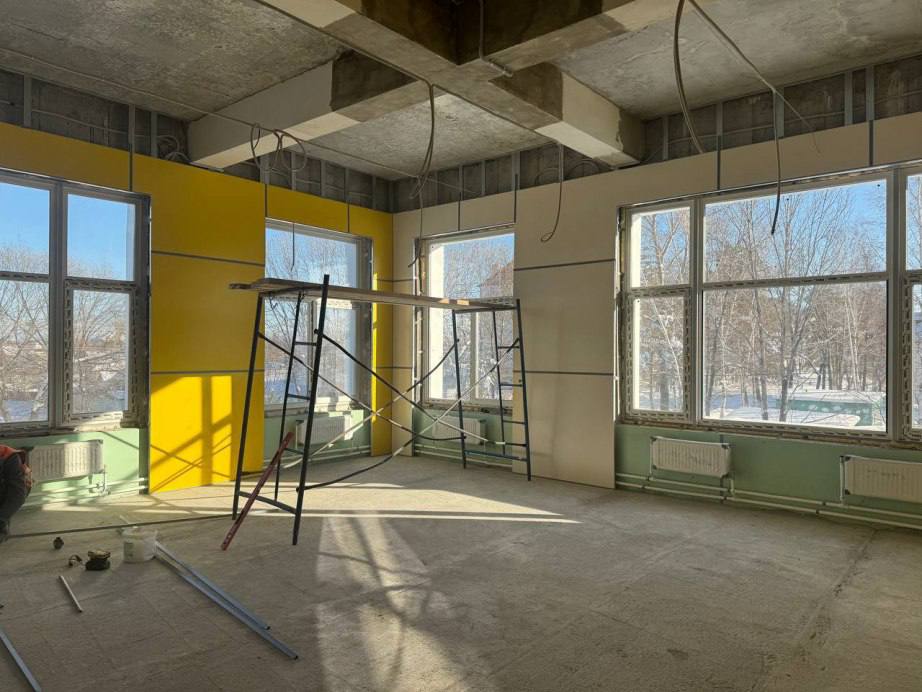 В Вяземском продолжается строительство нового здания к школе №1 В Вяземском продолжается строительство нового здания к школе №1