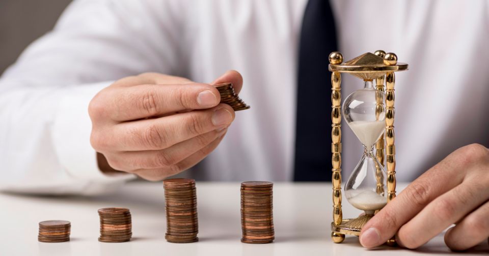 Минстрой России разъясняет, как рассчитывать пени за коммунальные услуги для нежилых помещений в МКД