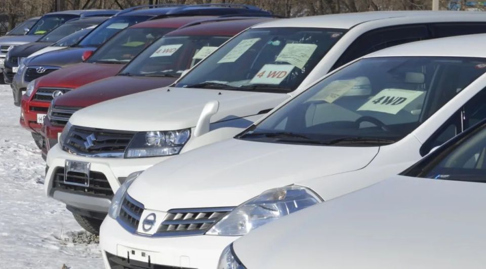 В МВД опровергли информацию о запрете в России праворульных иномарок