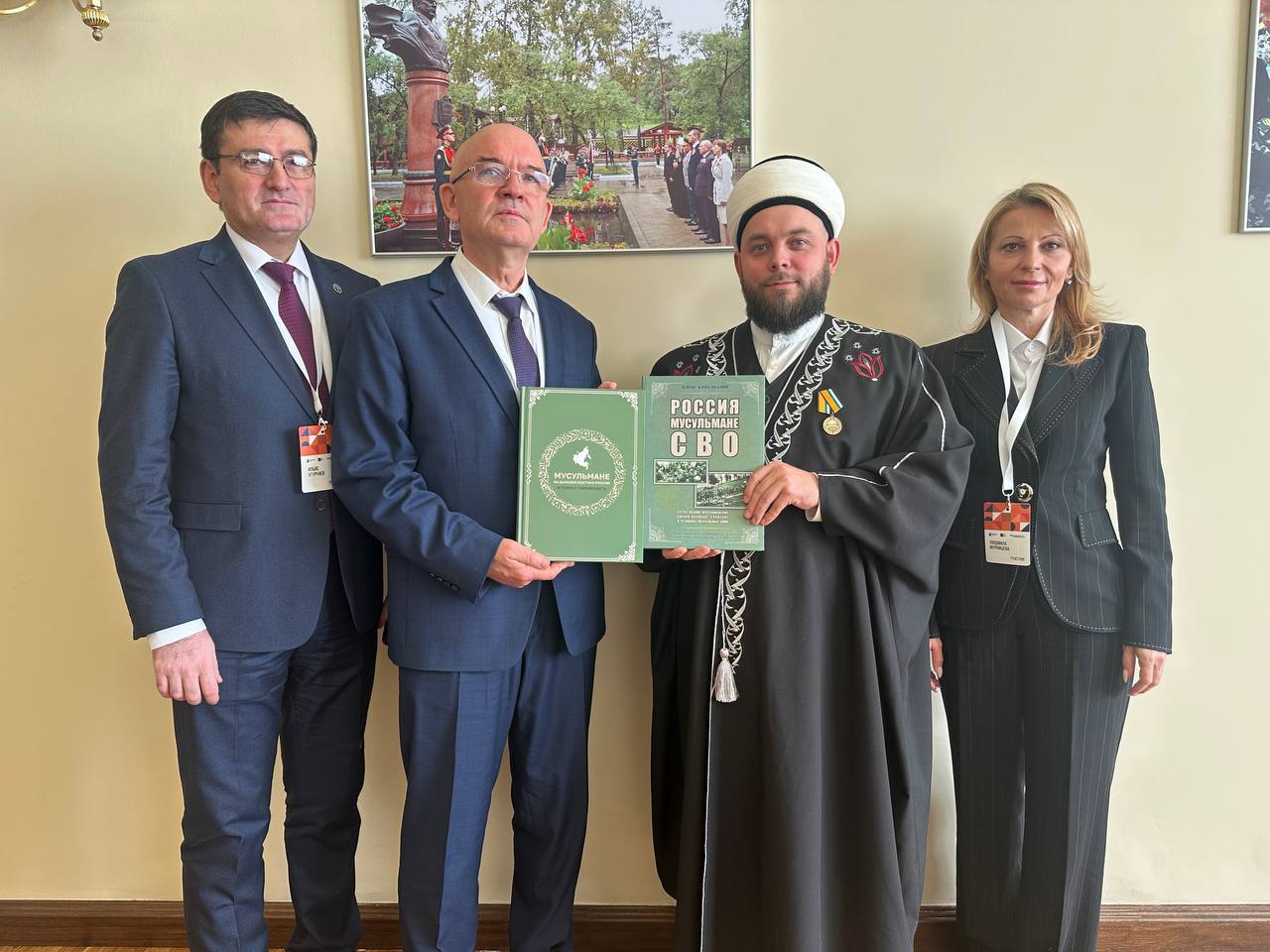 Заместитель руководителя Казначейства России Александр Михайлик в ходе рабочего визита в г. Хабаровск принял участие в Гражданском форуме Хабаровского края «Главное – люди» Заместитель руководителя Казначейства России Александр Михайлик в ходе рабочего визита в г. Хабаровск принял участие в Гражданском форуме Хабаровского края «Главное – люди»