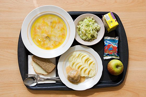 Бесплатные горячие обеды для всех школьников: новые перспективы