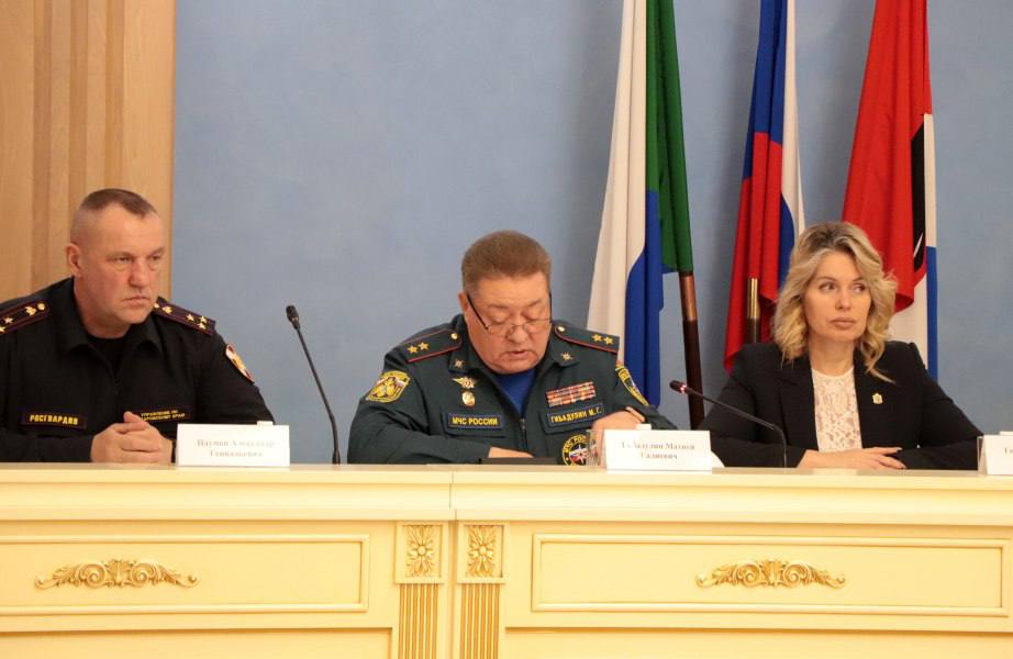 Итоги работы по защите населения и территорий подвели в Хабаровском крае Итоги работы по защите населения и территорий подвели в Хабаровском крае