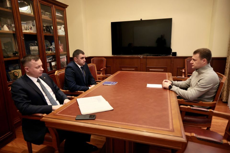 Алексей Чекунков встретился с Героем России Олегом Джафаровым