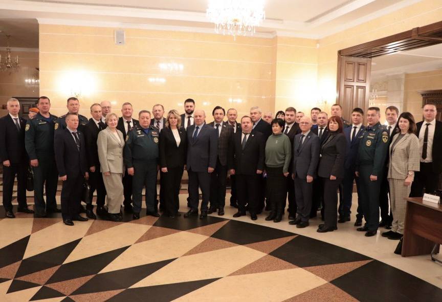 Итоги работы по защите населения и территорий подвели в Хабаровском крае Итоги работы по защите населения и территорий подвели в Хабаровском крае