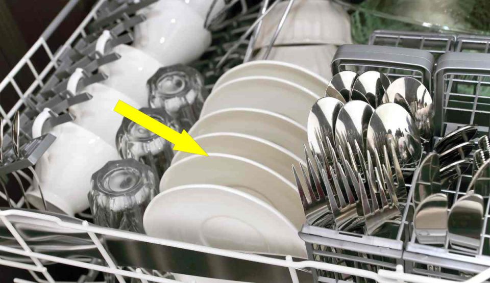 Что не стоит доверять посудомойке: сюрпризы в каждом углу
