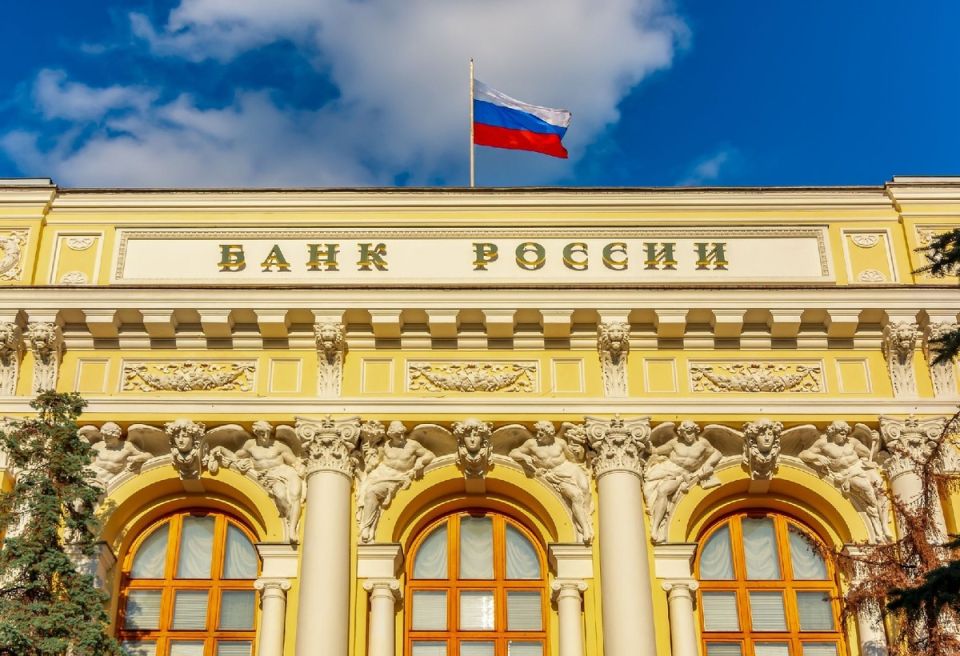 Банки против маркетплейсов: новые правила игры в цифровой экономике