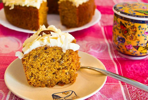 Вдохновляющий морковный торт с орехами