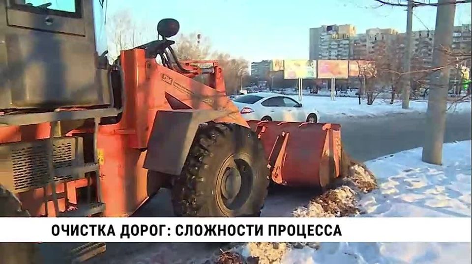 Муниципальное предприятие «Восток» вывезло 180 кубометров снега только с обочины улицы Карла Маркса