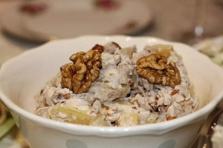 Не хватает позитива? Гинзбург перечислил продукты для повышения настроения