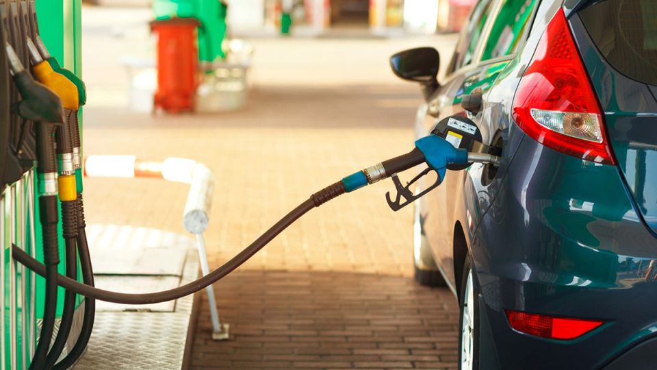 Что происходит на рынке топлива: бензин растет в цене, а АЗС теряют прибыль