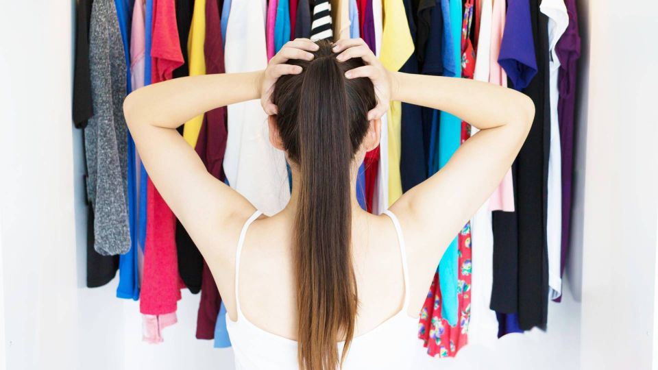 Не храните вещи в шкафу «до лучших времен»: это приведет к неприятным последствиям