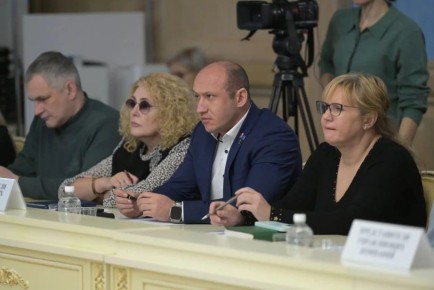 Круглый стол по вопросам управления многоквартирными домами прошел в Хабаровске