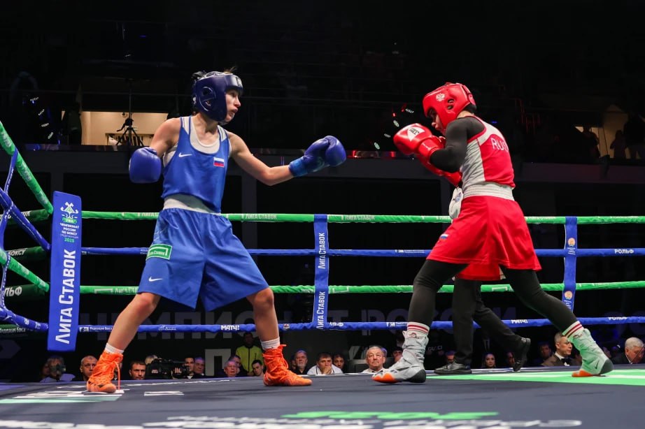 Спортсменка Хабаровского края Рукет Куштова впервые выиграла чемпионат России по боксу Спортсменка Хабаровского края Рукет Куштова впервые выиграла чемпионат России по боксу