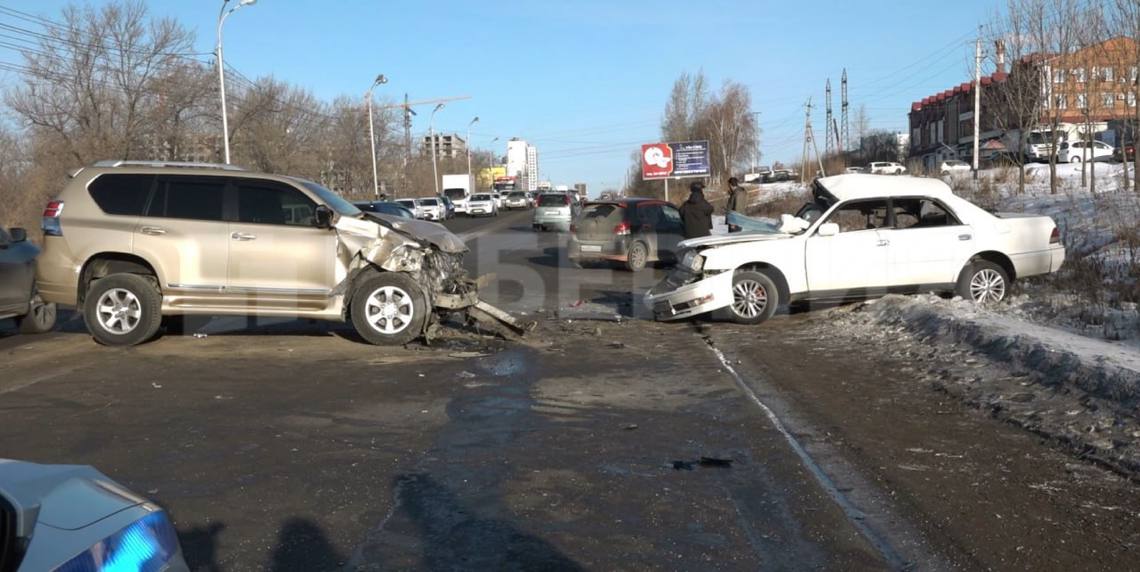 Водитель погиб в ДТП на Воронежской в Хабаровске