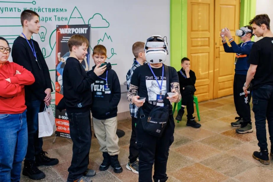 В Хабаровске прошел финал первой зимней краевой олимпиады среди школьников по программированию «IT-Тигры» В Хабаровске прошел финал первой зимней краевой олимпиады среди школьников по программированию «IT-Тигры»