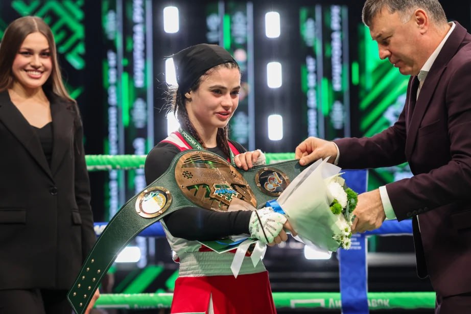 Спортсменка Хабаровского края Рукет Куштова впервые выиграла чемпионат России по боксу Спортсменка Хабаровского края Рукет Куштова впервые выиграла чемпионат России по боксу
