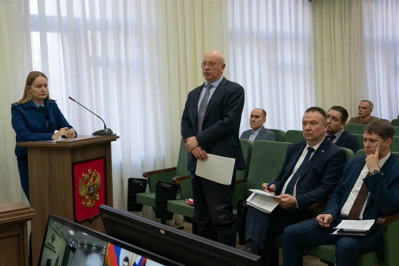 В прокуратуре Хабаровского края обсудили вопросы противодействия правонарушениям при реализации национальных проектов В прокуратуре Хабаровского края обсудили вопросы противодействия правонарушениям при реализации национальных проектов