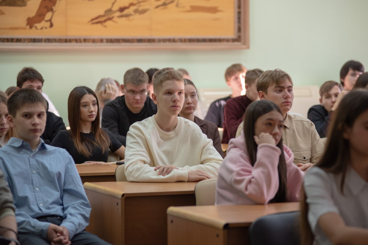 В Хабаровске поздравили воинов-участников СВО с Днём героев Отечества В Хабаровске поздравили воинов-участников СВО с Днём героев Отечества