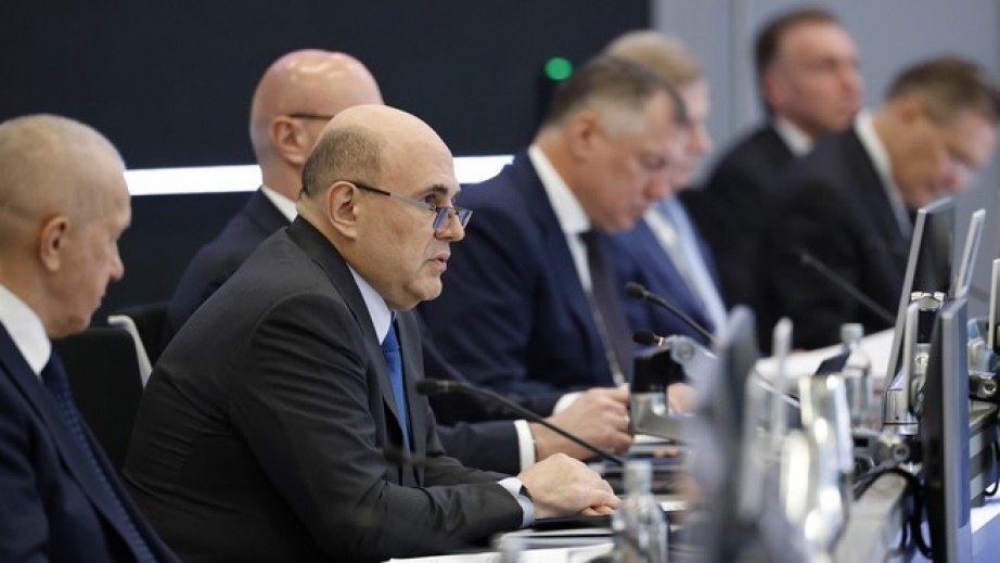 Михаил Мишустин провел сессию по разработке стратегии социально-экономического развития Дальнего Востока Михаил Мишустин провел сессию по разработке стратегии социально-экономического развития Дальнего Востока