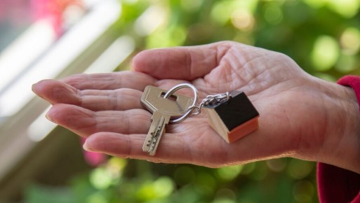 Хабаровчанка переехала в новую квартиру после обращения на прямую линию президента