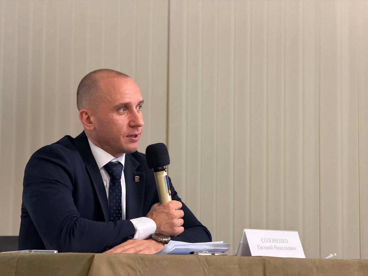 12 декабря, в День Конституции РФ, встретился с активной и неравнодушной молодёжью в Центре развития военно-спортивной подготовки и патриотического воспитания «Воин»