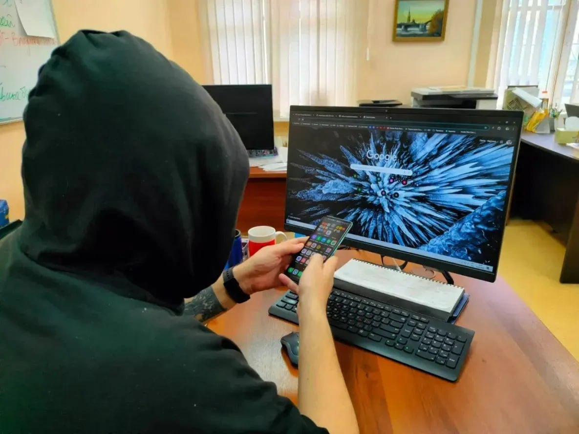 Более трёх тысяч жителей Хабаровского края стали жертвами мошенников в текущем году