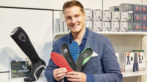 Обувные стельки останутся чистыми и свежими как после покупки: поможет простая хитрость