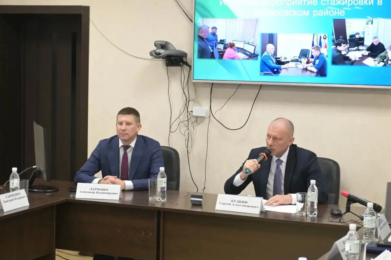 Курсанты программы «Герои Vостока» проходят предзащиту выпускных квалификационных работ Курсанты программы «Герои Vостока» проходят предзащиту выпускных квалификационных работ